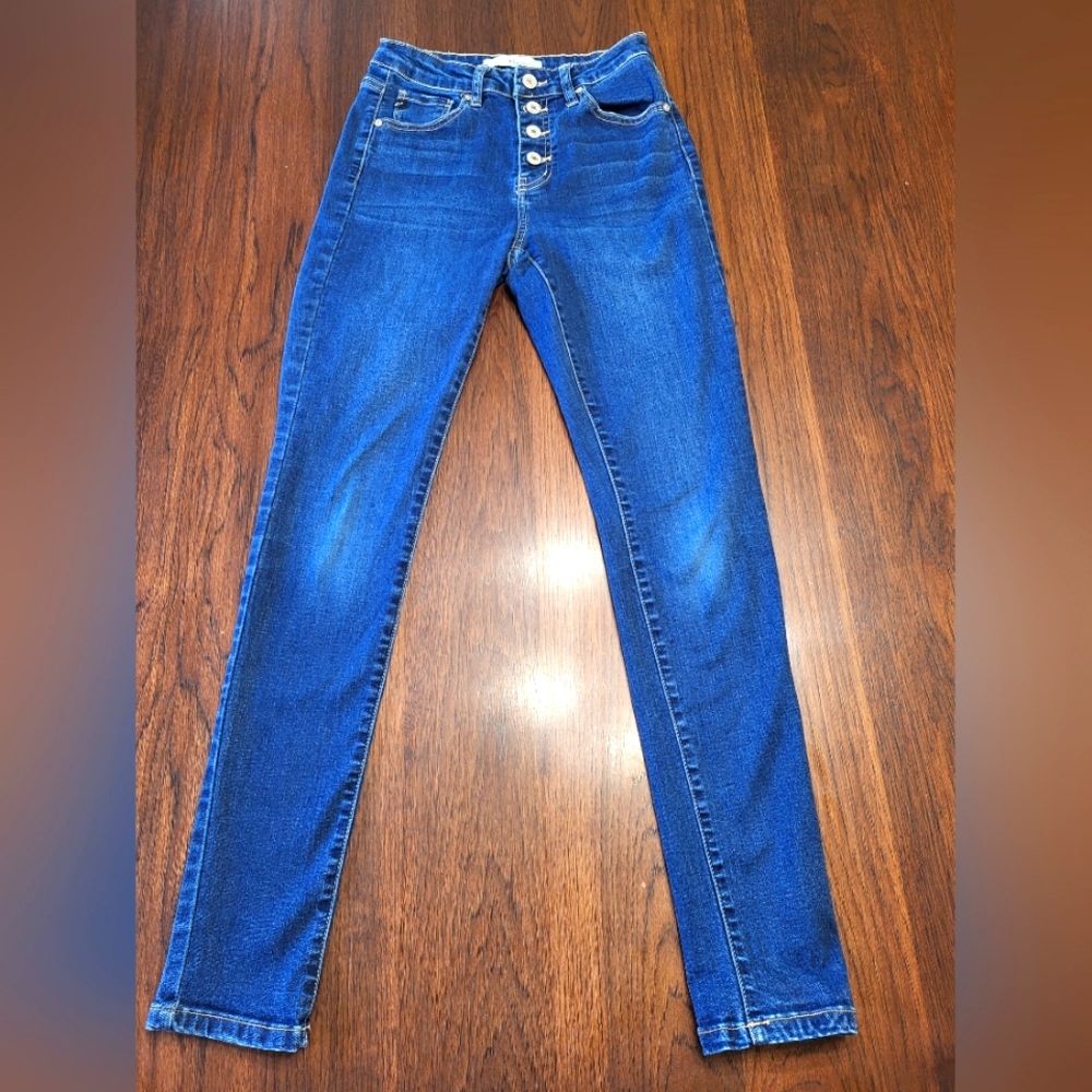 KanCan Womens Size 5/26 Button Fly High Rise Medium Wash Blue Denim Skinny Jeans